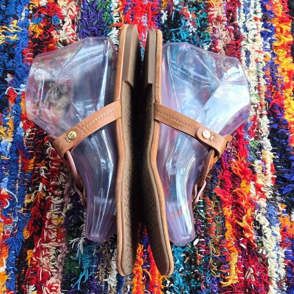 Tory Burch Cognac Brown Leather Miller Medallion Slip-on Flip Flop Sandal - Picture 6 of 17